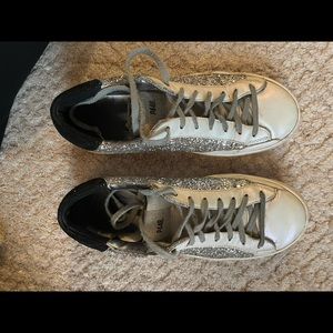 These do have some wear on the soles, but everything else is in good condition.